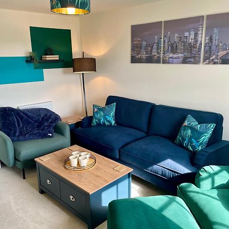 3-Bedroom Luxury Stay With Free Parking Market Harborough Exterior foto