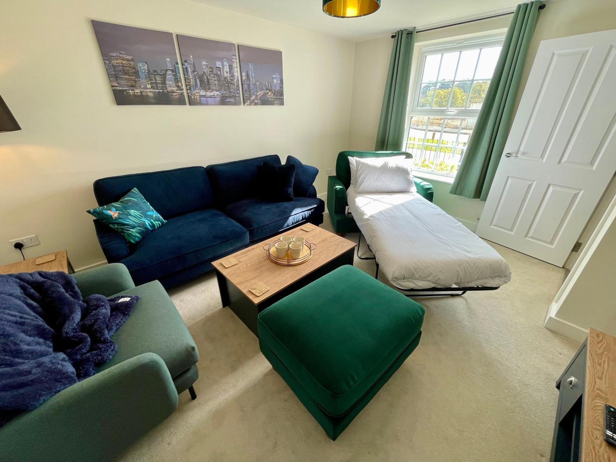 3-Bedroom Luxury Stay With Free Parking Market Harborough Exterior foto